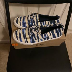 Size 8 Sperry Shoes